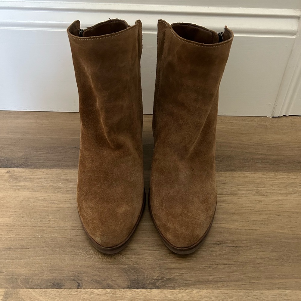Dolce Vita Stunna Brown Suede Booties, Size: 8.5
